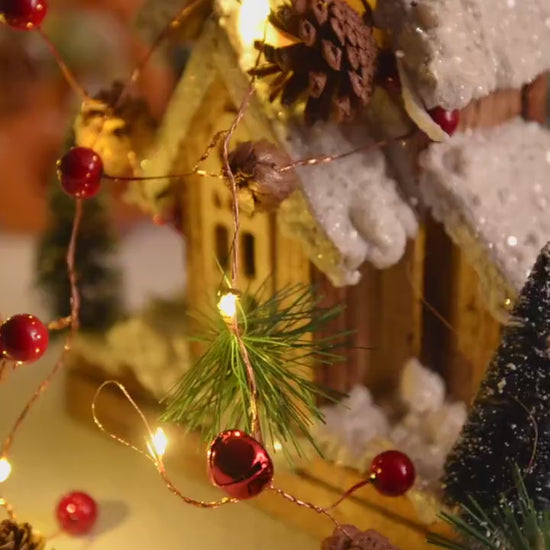 Christmas Tree 2M 20 LED Warm White Pine Cone Star